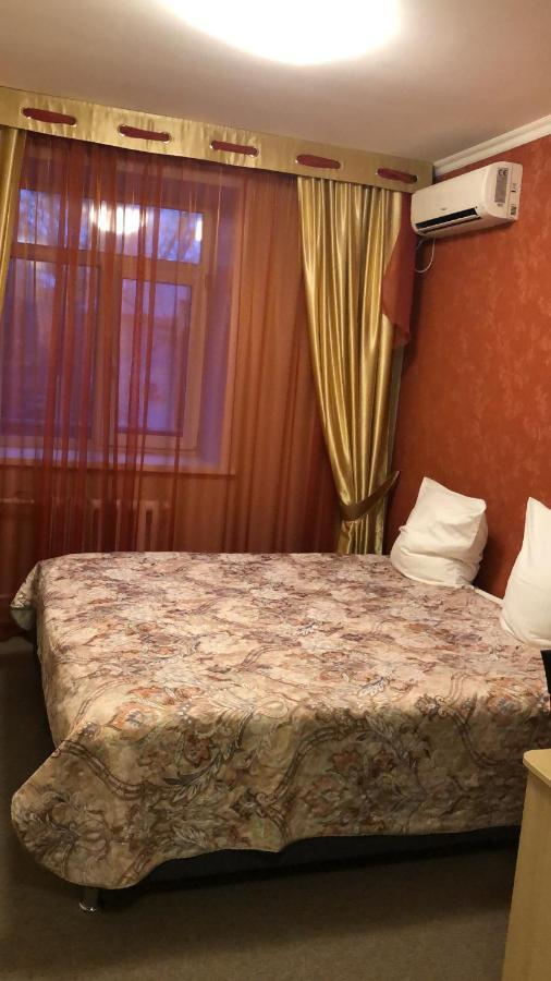 Mereke Hotel Öskemen Bagian luar foto